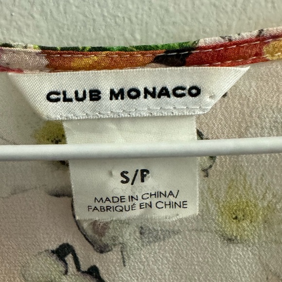 Club Monaco silk blouse - Picture 2 of 3